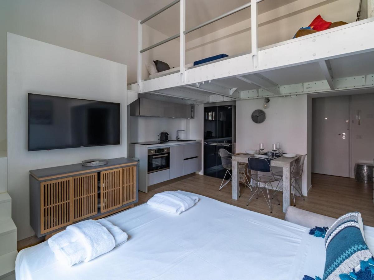 The Best Rent - Lovely Loft With Balcony Near Piazza Vetra Milano Ngoại thất bức ảnh